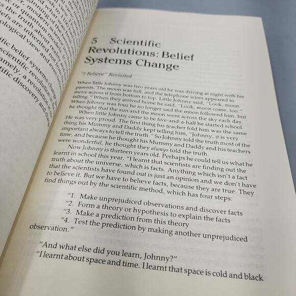 Perceiving Ordinary Magic Science and Intuitive Wisdom by Jeremy W. Hayward - Picture 12 of 13